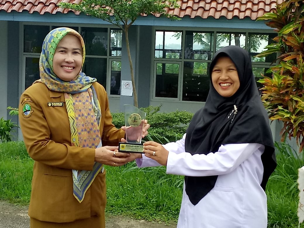 TEAM ADIWIYATA SMANESTA